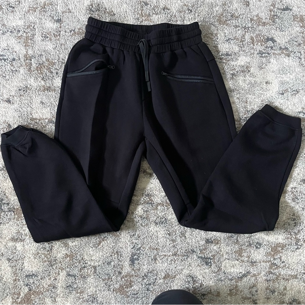 Ptula boyfriend sweats